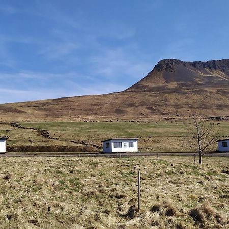 Brekkukot Cottages, Bloenduos ブリョンドゥオース エクステリア 写真