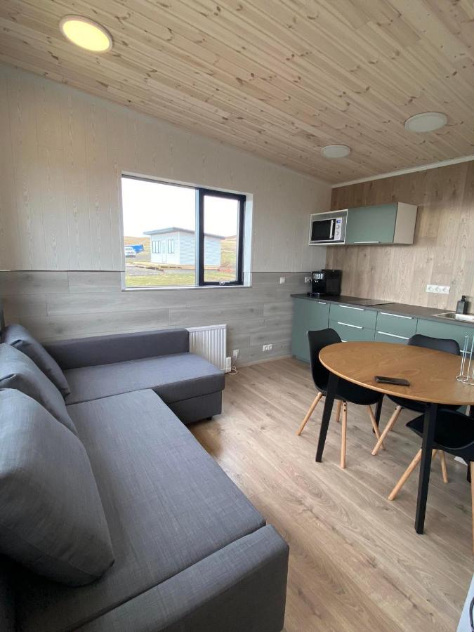 Brekkukot Cottages, Bloenduos ブリョンドゥオース エクステリア 写真