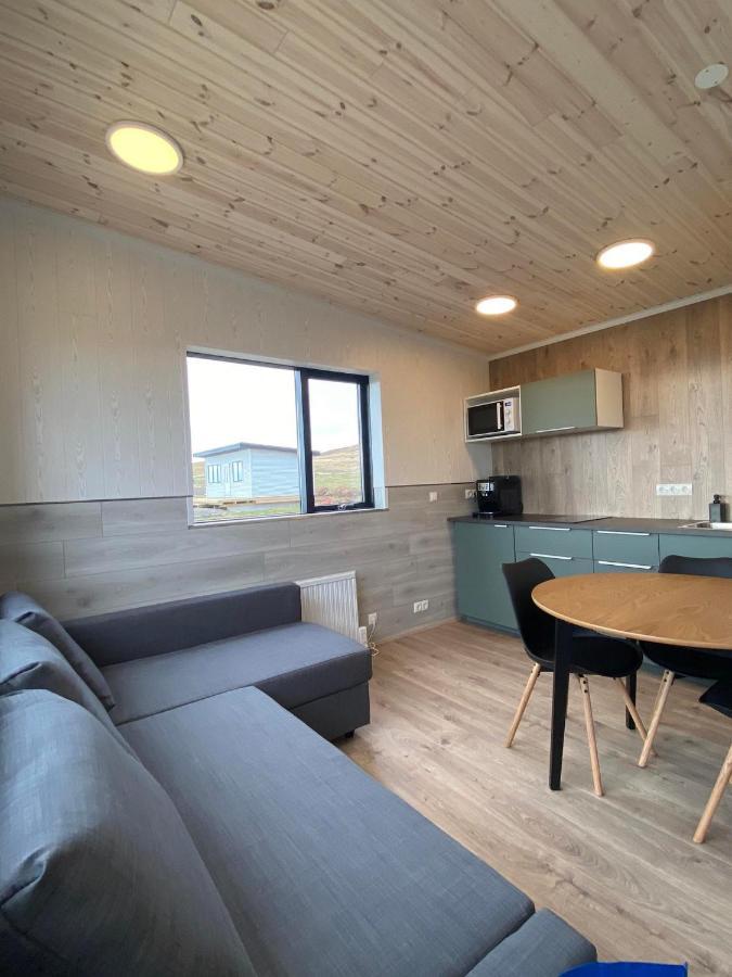 Brekkukot Cottages, Bloenduos ブリョンドゥオース エクステリア 写真